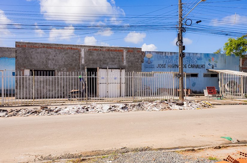 Prefeitura de Coruripe inicia reforma da UBS José Higino de Carvalho no Alto do Cruzeiro