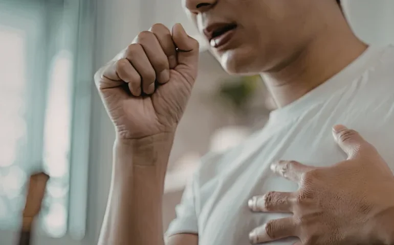 Mudanças de temperatura elevam casos de doenças respiratórias no outono