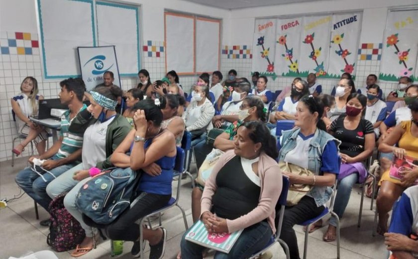 Vigilância Sanitária promove palestra sobre boas práticas sanitárias em escola municipal