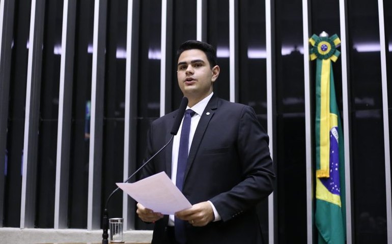 Câmara cria secretarias sobre empreendedorismo, inovação legislativa e defesa de prerrogativas parlamentares