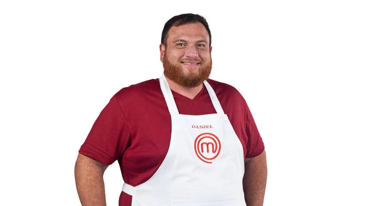 Daniel é o 7º eliminado do ‘MasterChef’ por servir frango ‘um pouco seco’
