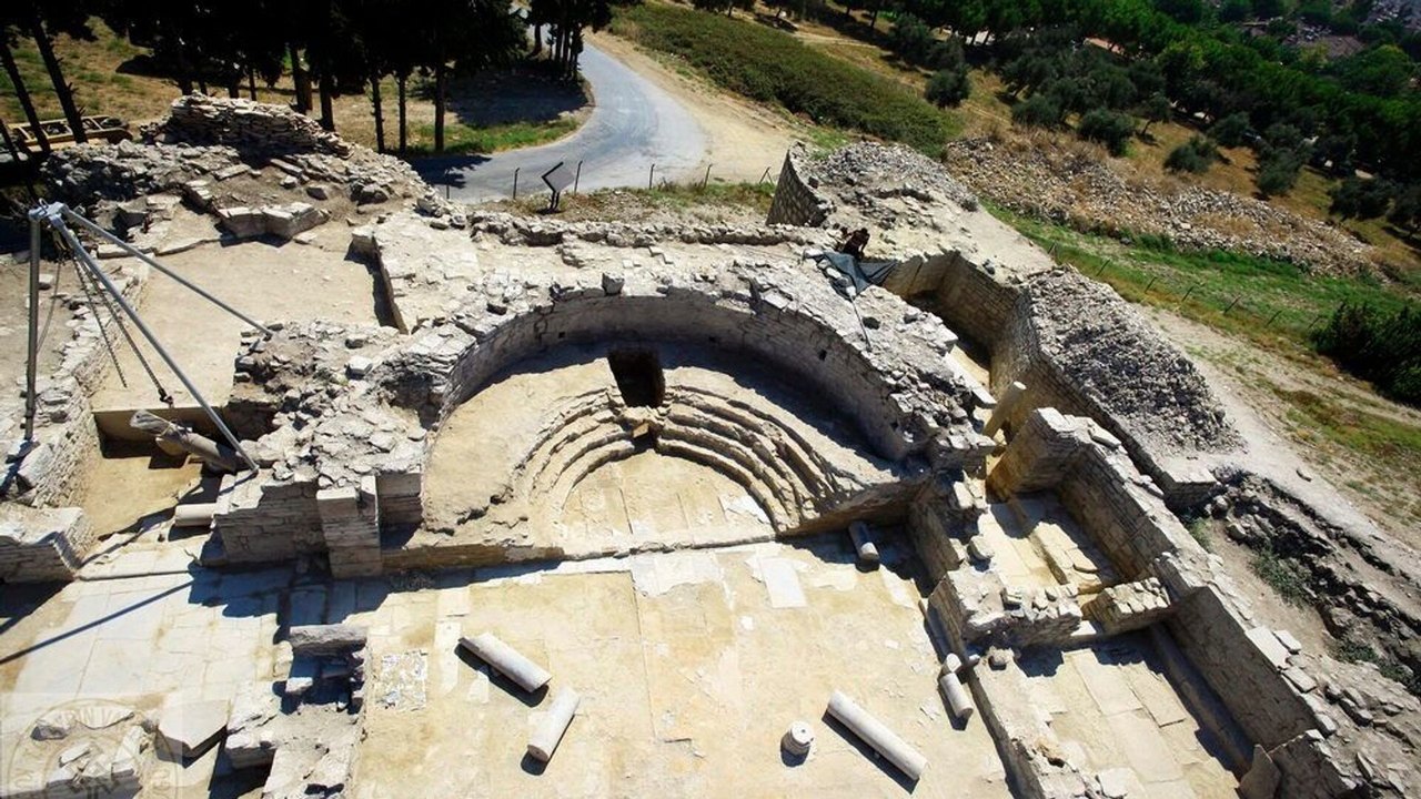 Filtro de bronze para bebidas da época romana é descoberto na Turquia (FOTOS)