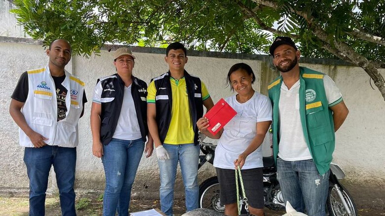 Saúde de Anadia realiza vacinação antirrábica para cães e gatos