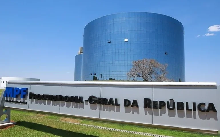 MPF manda PF abrir inquérito contra deputada do PL que fez 'blackface' na Alesp