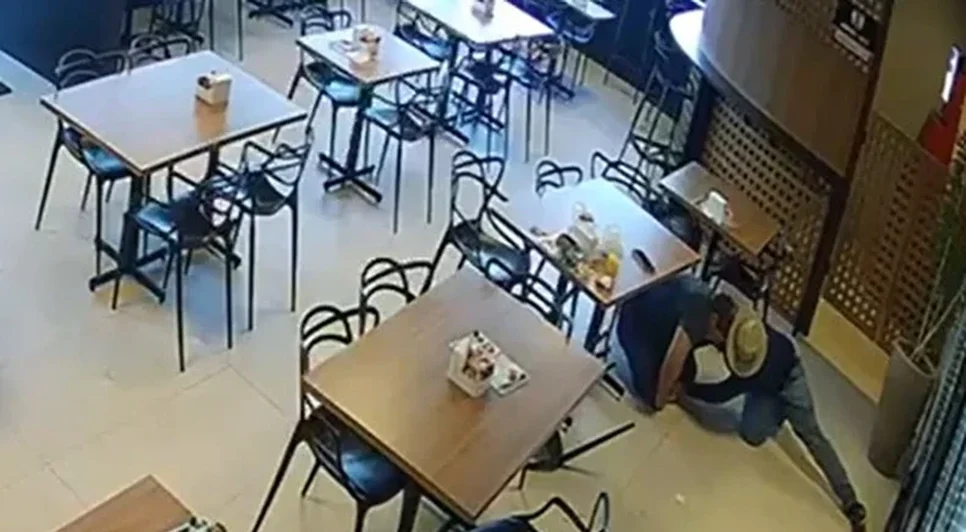 a14b38e3bba276cdc99a0ead31df3cb8266