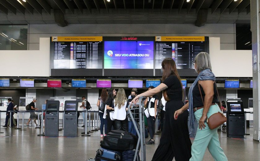 Programa Voa Brasil vende 10 mil passagens a R$ 200 em dois meses