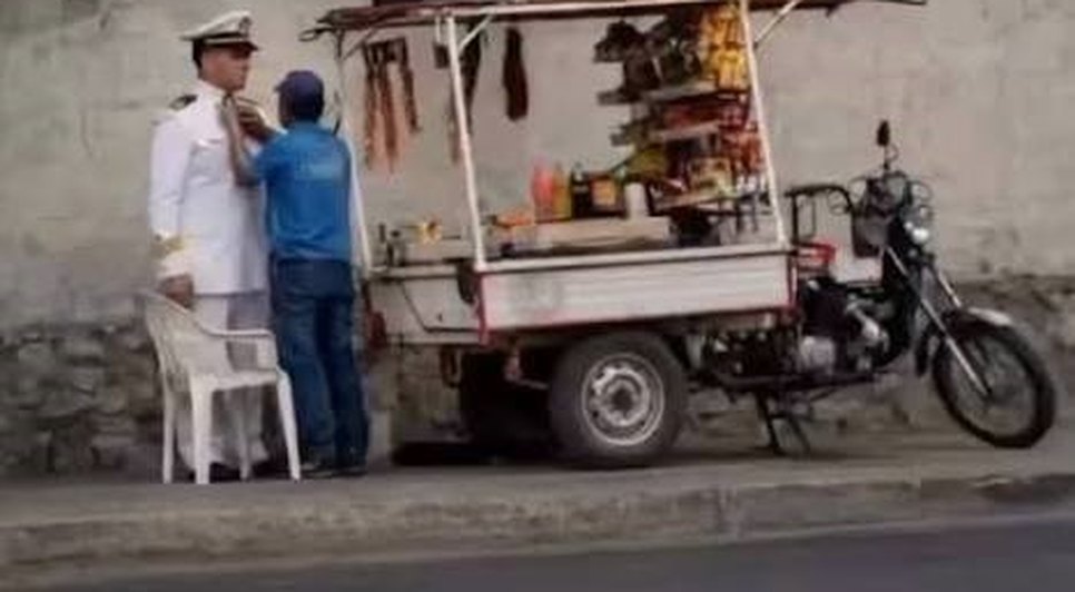 Cena emocionante entre pai e filho no Peru viraliza como retrato de amor e gratidão / Foto: Reprodução