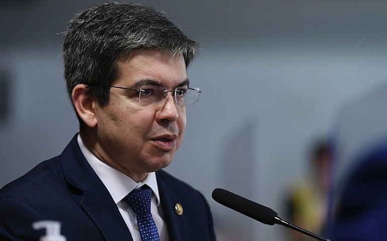 PF prende no Amapá empresário que ameaçou senador Randolfe