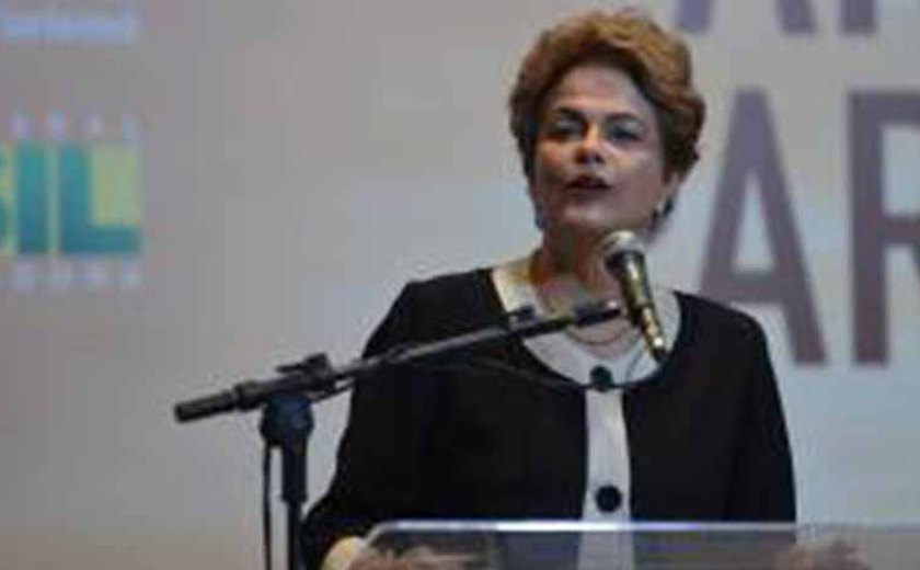 Dilma vai à Suécia e Finlândia para ampliar cooperação comercial e educacional