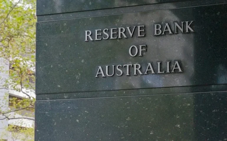 Banco Central da Austrália mantém juros em 3,6% e indica possível alta