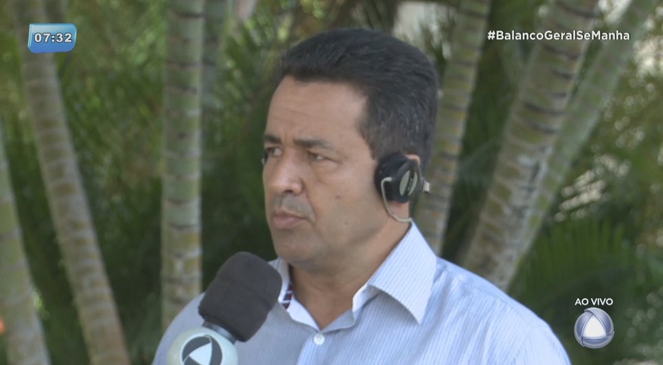 Presidente da Emsurb explica falta de água no Mercado Albano Franco