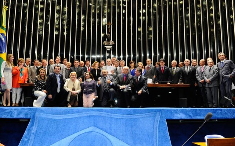 Plenário vota destaques um a um e finaliza aprovação do CPC