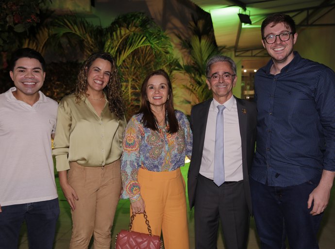 Presidente Fábio Bittencourt participa de happy hour da Almagis