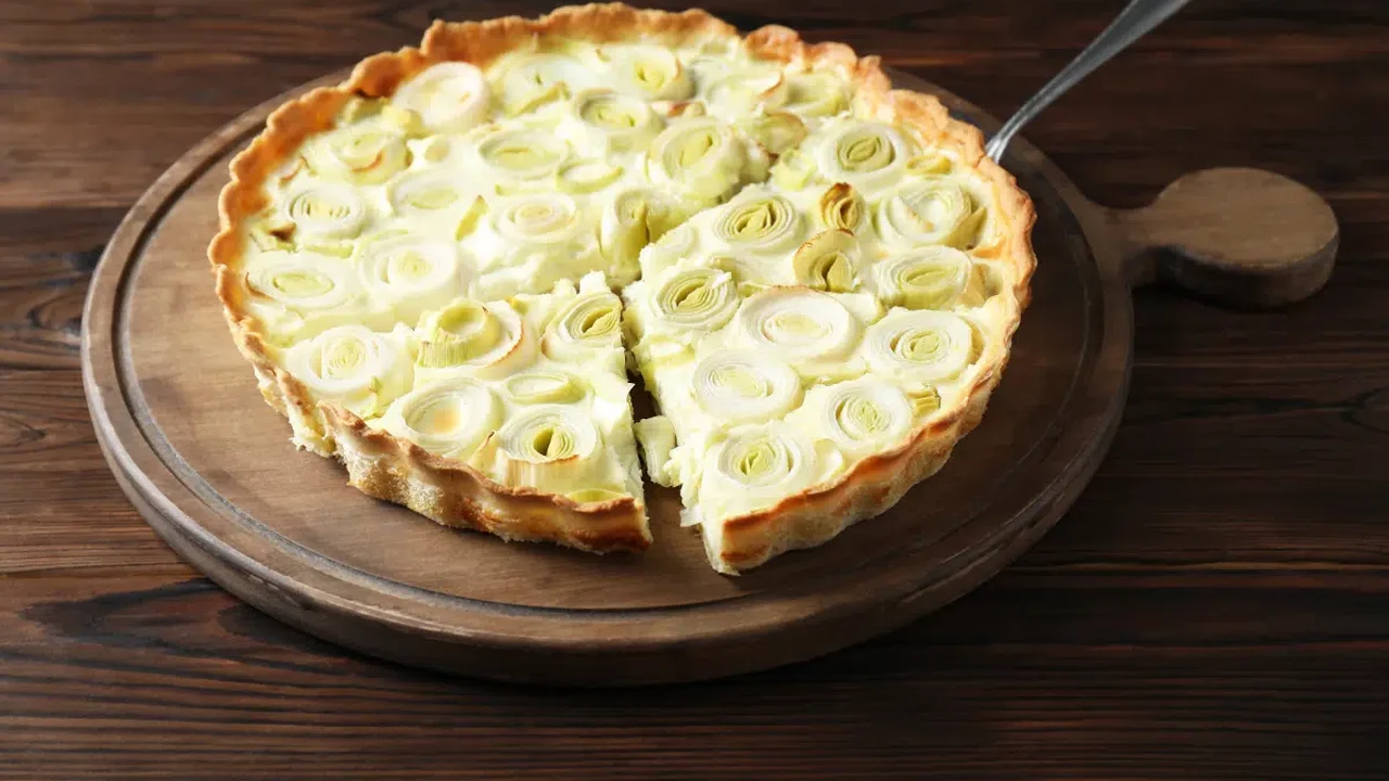 Quiche de alho-poró: receita saudável e fácil para o lanche da tarde