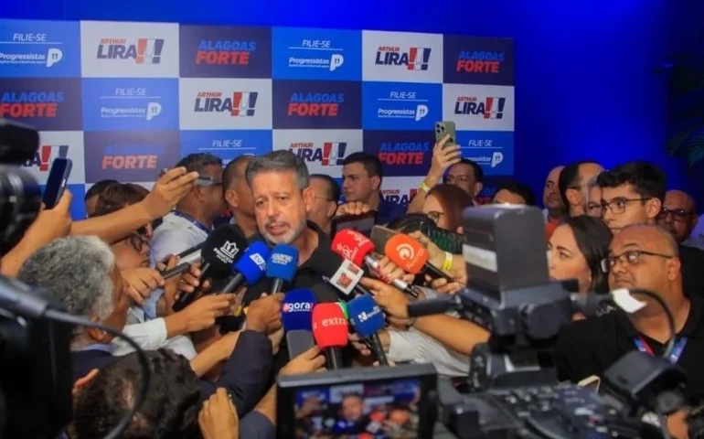 As duas movimentações políticas que mexeram no cenário eleitoral de Alagoas