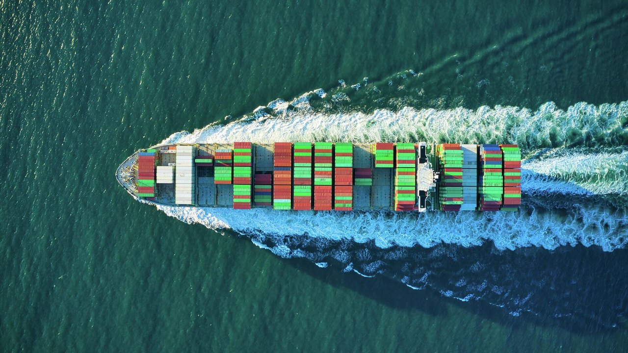 Últimos navios chineses sem tarifas de até 145% chegam aos EUA