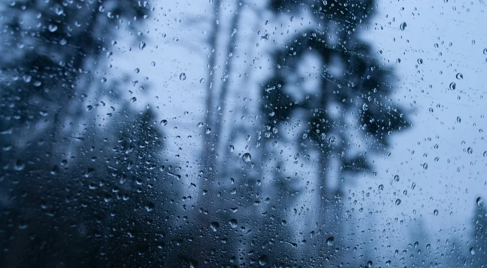 Previsão é de chuva em Maceió e mais 34 cidades de Alagoas. - Foto: Freepik/Ilustração