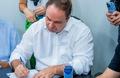 Prefeito Luciano Barbosa sanciona Programa de Recuperação Fiscal (Prefis) em Arapiraca
