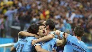 Uruguai ganhou sobrevida após vitória contra a Inglaterra/ Foto: Getty Images