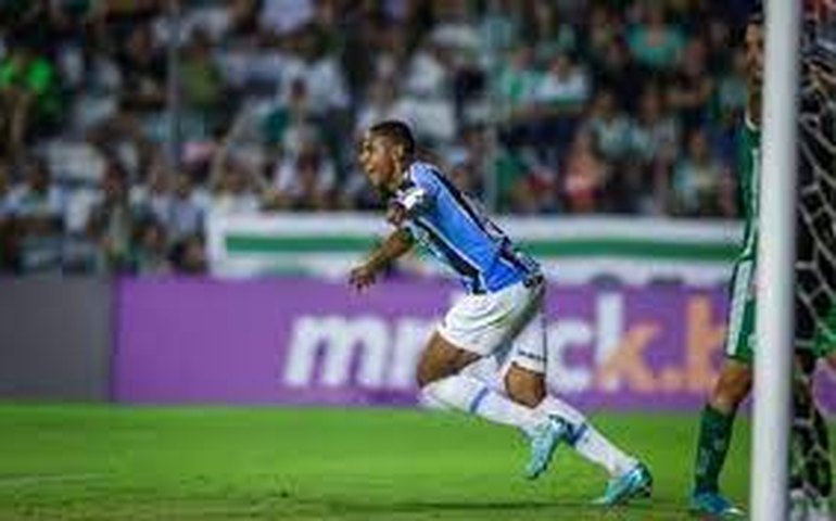 Juventude e Grêmio empatam na 1ª partida da final do Gauchão em duelo de poucas chances