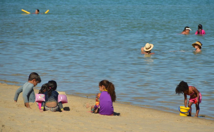 Orientações para cuidar das crianças durante a folia