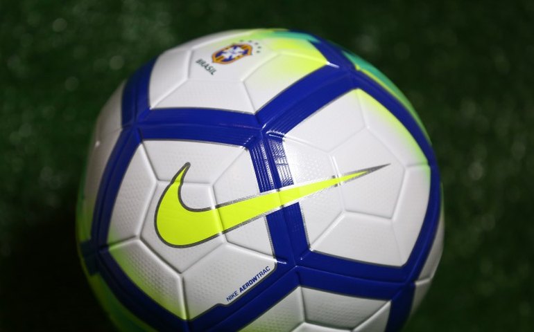 Lyon quer cancelar o fim do Campeonato Francês para evitar caos financeiro