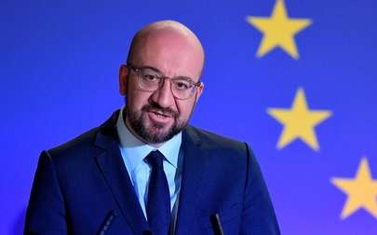 Presidente do Conselho da UE faz apelo por unidade; reunião prossegue em Bruxelas