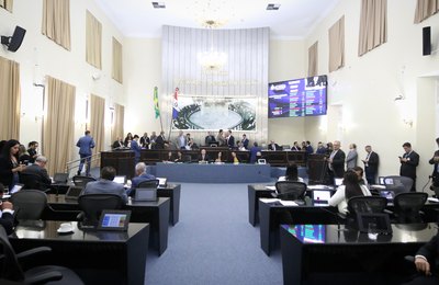 ALE aprova projeto de lei que garante o reajuste salarial dos servidores públicos
