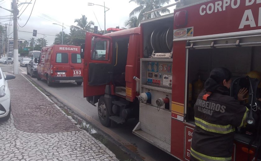 Incêndio atinge apartamento na Ponta Verde