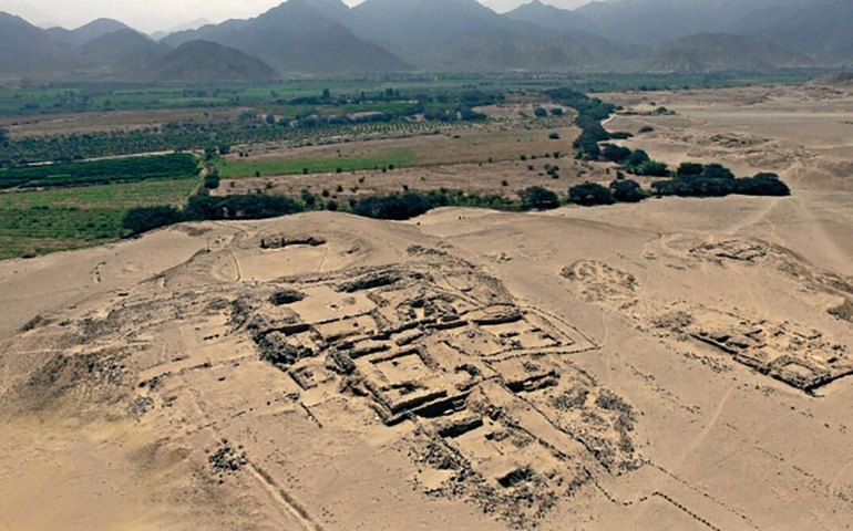 Arqueólogos desenterram no Peru batatas sublimadas de 500 anos