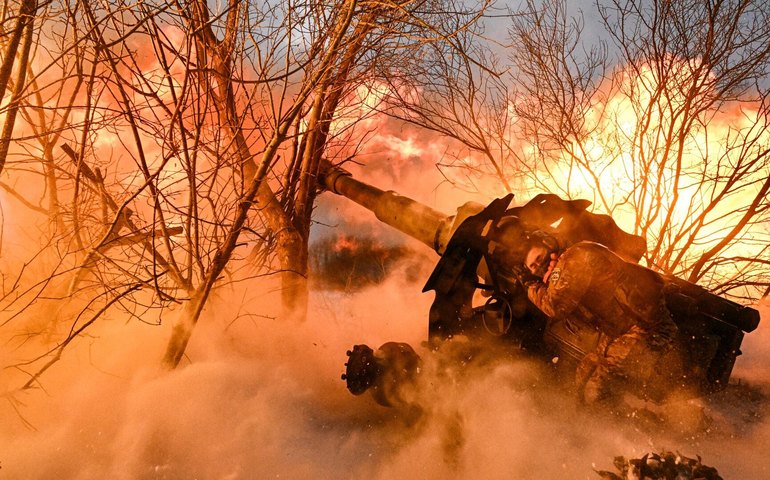 Forças Armadas Russas lançam ofensiva na região de Kursk neste sábado, informa o gabinete do general