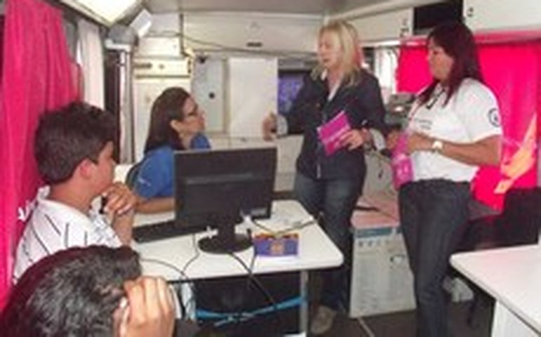 Taquarana: Mutirão beneficia trabalhadoras rurais