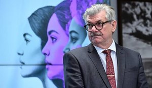 Marco Buzzi, ministro do STJ, é acusado de importunação sexual contra jovem de 18 anos e secretária