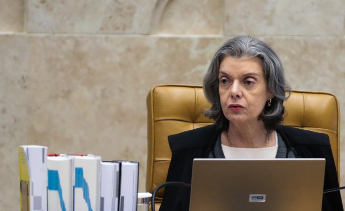  Cármen Lúcia também autorizou oitiva dos citados e de cinco prefeitos
