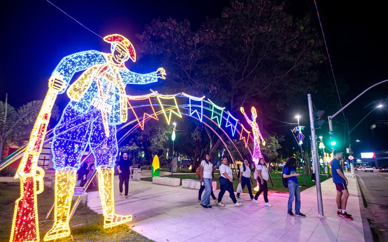 Vilas de São João terão apresentações artísticas gratuitas no Parque do Centenário e Praça Gogó da Ema 