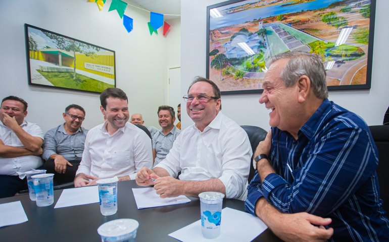 Prefeito Luciano e governador Ronaldo Lessa fortalecem aliança em defesa de Arapiraca