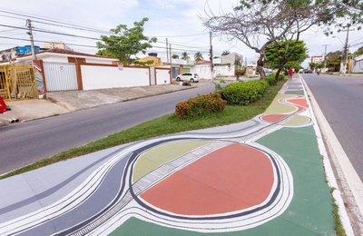 Arte e paisagismo levam beleza a espaços públicos de Maceió