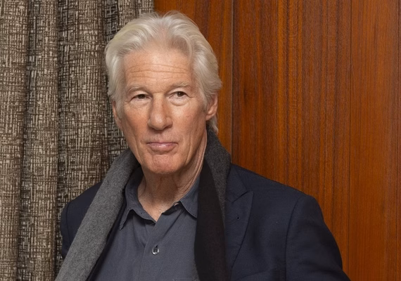 Richard Gere faz críticas a Trump ao receber prêmio Goya: valentão