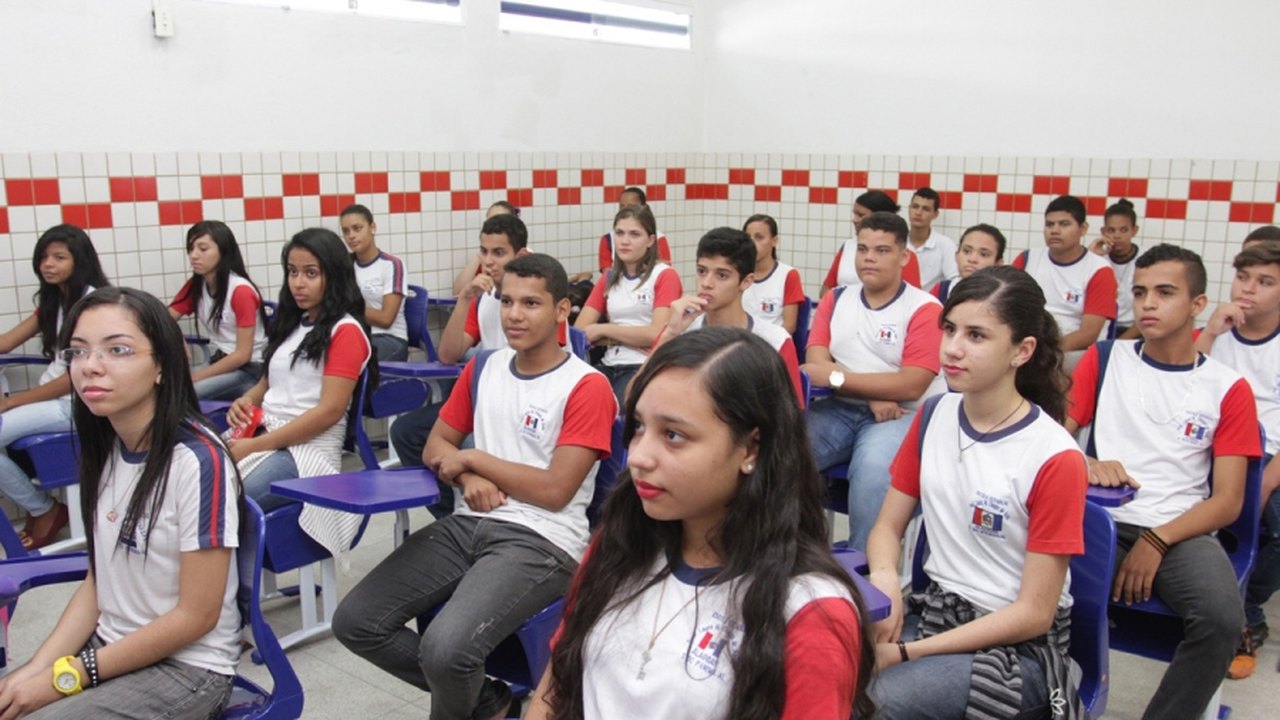 Rede estadual de Alagoas amplia oferta de ensino integral para o ano letivo 2020