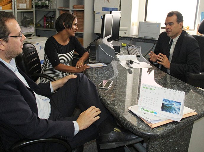 Justiça Itinerante firma parceria com Unit para evento em maio