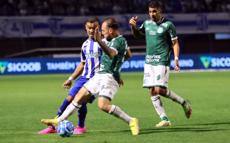 De virada, o Guarani supera Avaí fora de casa e cola no G-4 da Série B