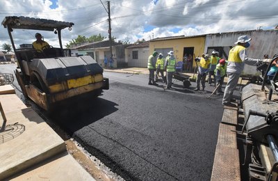 Bairro Cidade Universitária recebe pavimentação e Arena CRIA do Estado