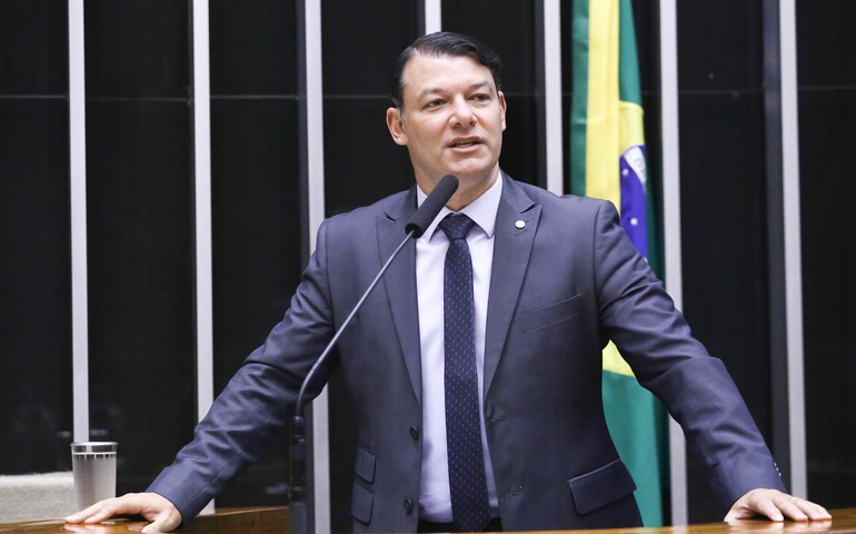 Comissão aprova projeto que restringe acareações em crimes cometidos com violência contra a mulher