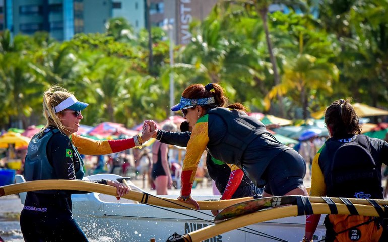 Aloha Spirit encerra a temporada de 2025, em Maceió, com a participação de quase mil atletas