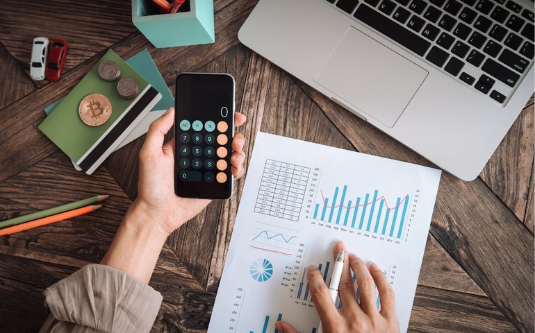 Quatro em cada dez brasileiros estão inadimplentes