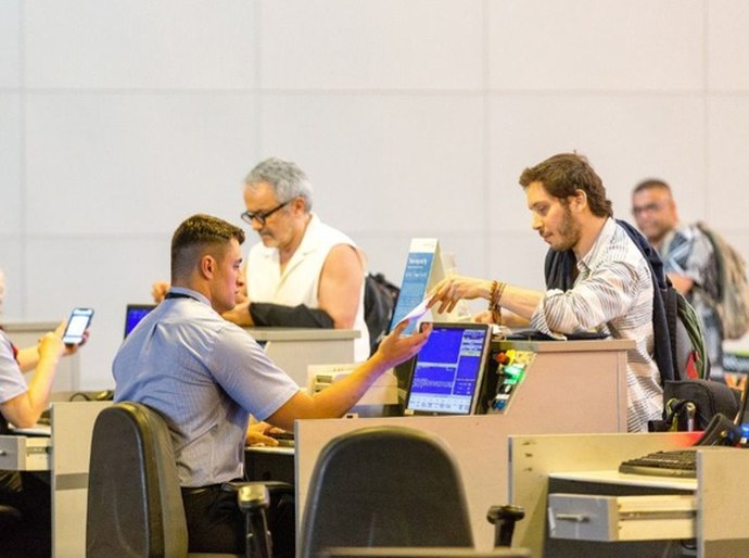 Mês de férias: passageiros em voos domésticos e internacionais batem recorde histórico em janeiro no Brasil