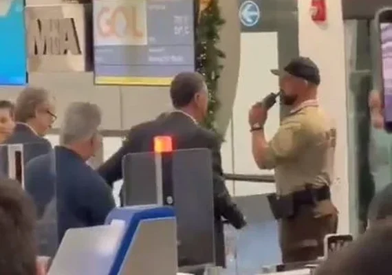 Barroso é confrontado por passageiros em aeroporto de Miami: ‘Sai do voo’