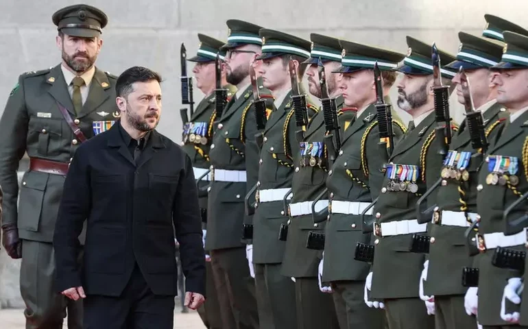 Zelensky diz que fim de guerra está mais perto do que nunca