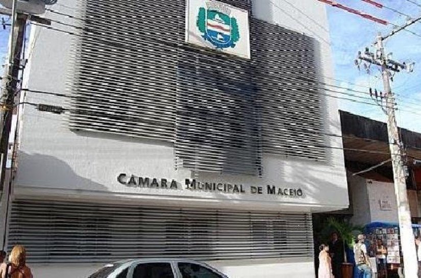 Câmara de Maceió retifica calendário de realização de concurso público
