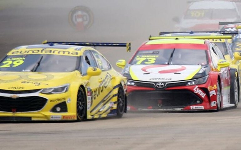 Stock Car chega à última etapa com quatro pilotos na disputa pelo título